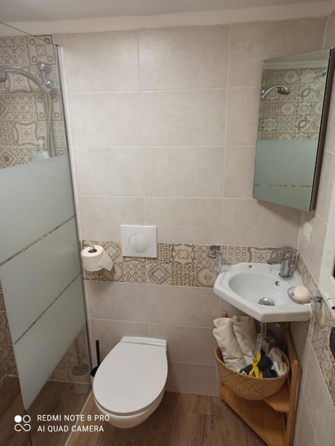 Appartamento Con Cortile A 30 Mt. Dal Mare Bari Dış mekan fotoğraf